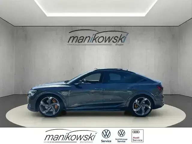 Gebraucht Audi e-tron Ambiente 272 kW (370 PS) 2022 Grau SUV
