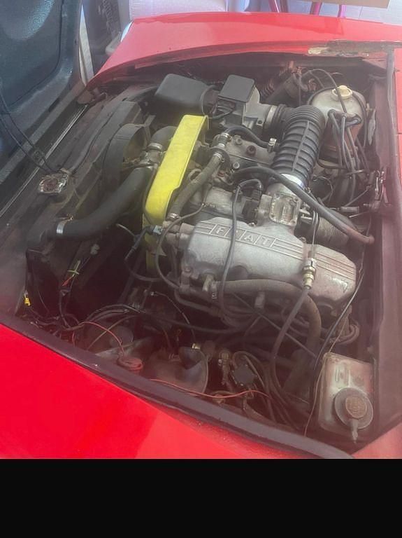 Gebraucht Fiat 124 Spider 102 PS (75 kW) 1981 Rot Cabrio