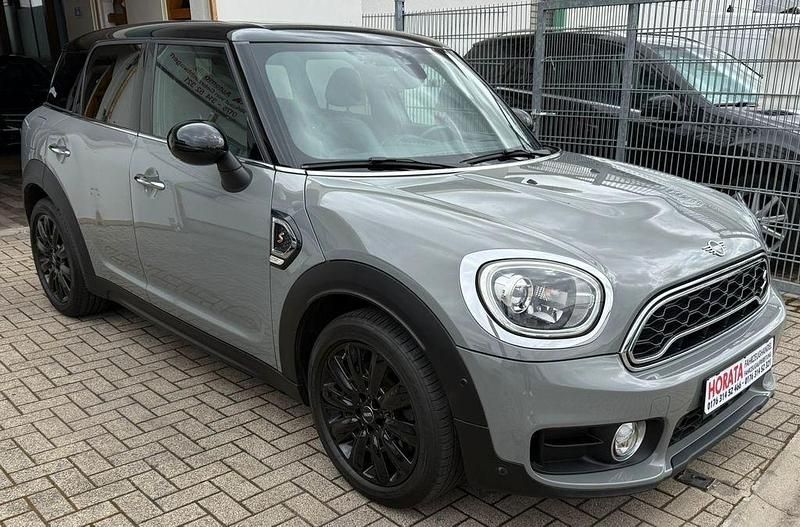Moonwalk grey Gebraucht 2018 Mini Cooper S Countryman SUV | 20.990 € (Fairer Preis) - Bild 1/4