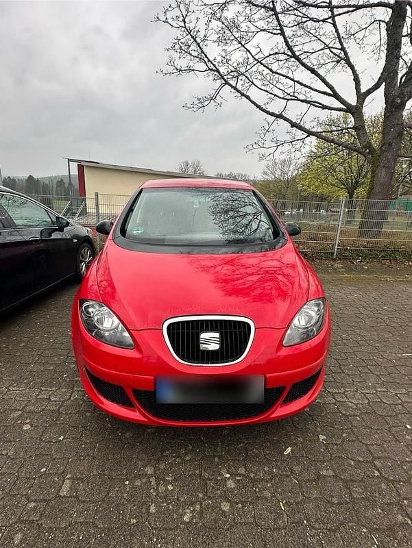 Gebraucht Seat Altea 102 PS (75 kW) 2005 Rot Van / Kleinbus