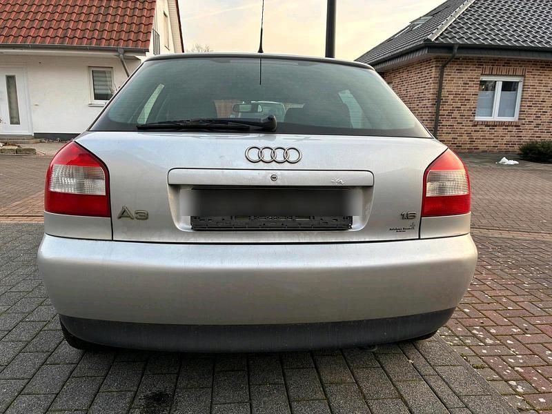 Gebraucht Audi A3 102 PS (75 kW) 2001 Silber Kleinwagen