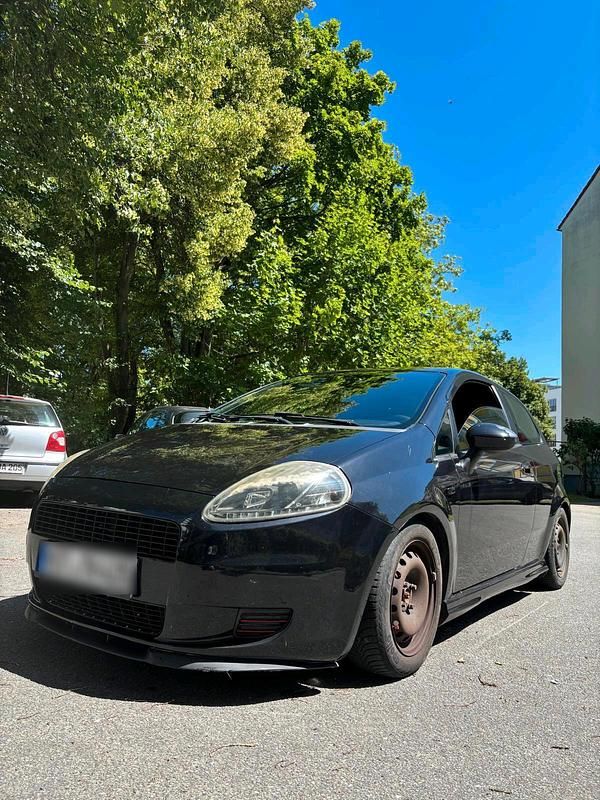 Schwarz Gebraucht 2008 Fiat Punto Kleinwagen | 1.000 € (Fairer Preis) - Bild 1/4