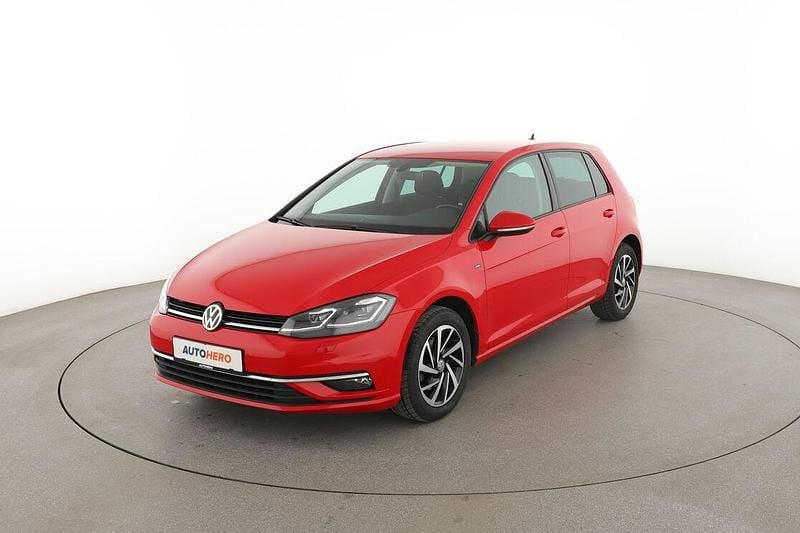 Rot Gebraucht 2019 VW Golf VII Join Limousine | 14.520 € (Guter Preis) - Bild 1/3