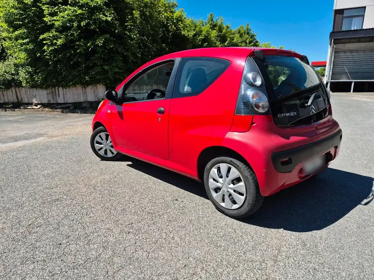 Gebraucht Citroën C1 68 PS (50 kW) 2011 Rot Kleinwagen