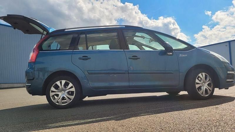Blau Gebraucht 2012 Citroën C4 Picasso Exclusive Van / Kleinbus | 3.350 € (Fairer Preis) - Bild 1/4