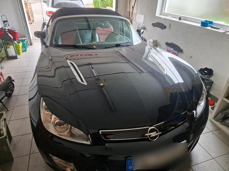 Schwarz Gebraucht 2009 Opel GT Cabrio | 16.900 € (Guter Preis) - Bild 1/4