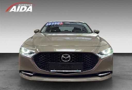 Neu Mazda 3 Exclusive-Line 140 PS (102 kW) 2025 Grün Limousine