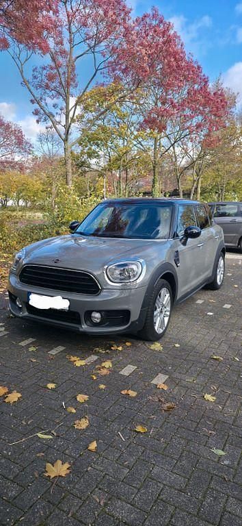 Grau Gebraucht 2018 Mini Cooper D Countryman SUV | 16.400 € (Fairer Preis) - Bild 1/4