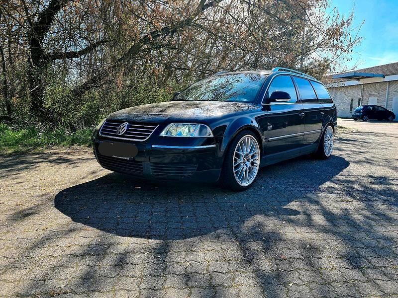 Gebraucht VW Passat 131 PS (96 kW) 2004 Schwarz Kombi