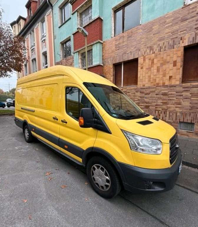 Gelb Gebraucht 2017 Ford Transit Van / Kleinbus | 11.999 € - Bild 1/4