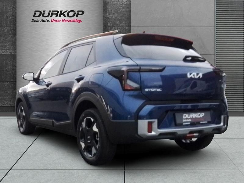 Neu Kia Stonic Vision 101 PS (74 kW) 2026 Blau SUV
