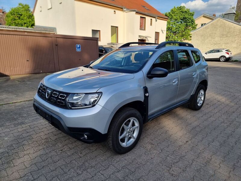 Grau Gebraucht 2019 Dacia Duster Comfort SUV | 11.900 € (Guter Preis) - Bild 1/4