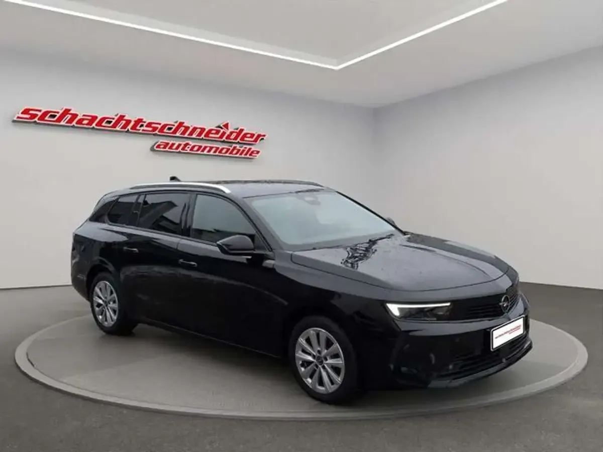Gebraucht Opel Astra Elegance 131 PS (96 kW) 2023 Schwarz Kombi