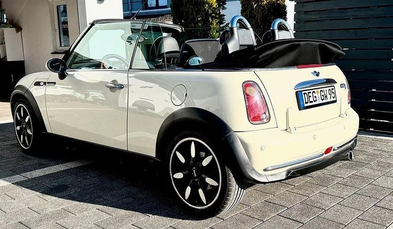 Gebraucht Mini Cooper Cabriolet 116 PS (85 kW) 2008 Weiß Cabrio