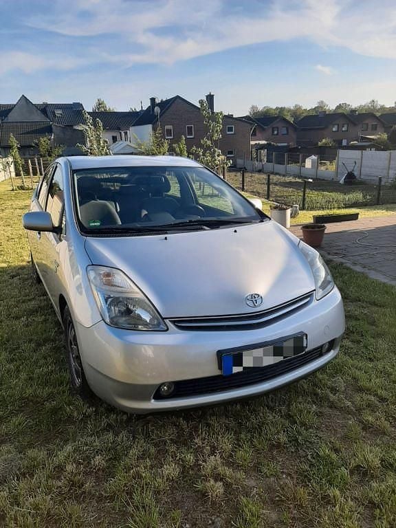 Gebraucht Toyota Prius 111 PS (81 kW) 2008 Grau Kleinwagen