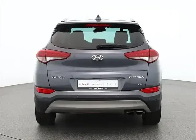 Gebraucht Hyundai Tucson 177 PS (130 kW) 2017 Grau SUV
