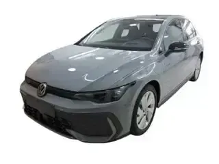 Second-hand VW Golf VIII Business 177 CP (130 kW) 2025 Berlinǎ