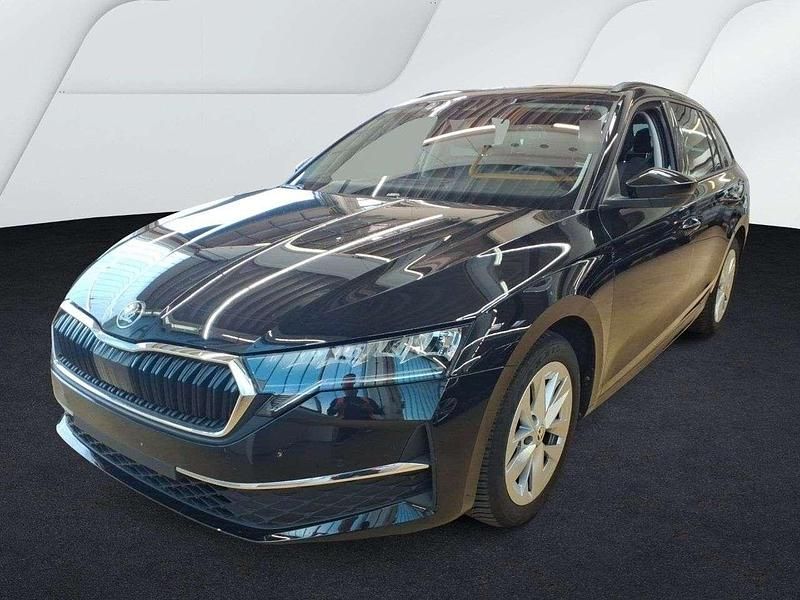 Schwarz Gebraucht 2024 Skoda Octavia Selection Kombi | 28.685 € (Fairer Preis) - Bild 1/2