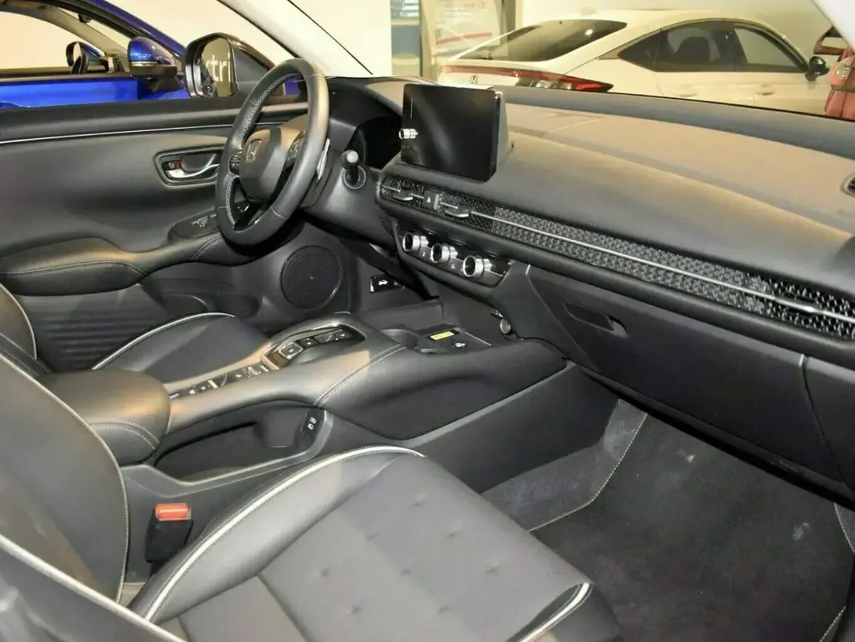 Gebraucht Honda ZR-V Sport 184 PS (135 kW) 2025 Weiß SUV