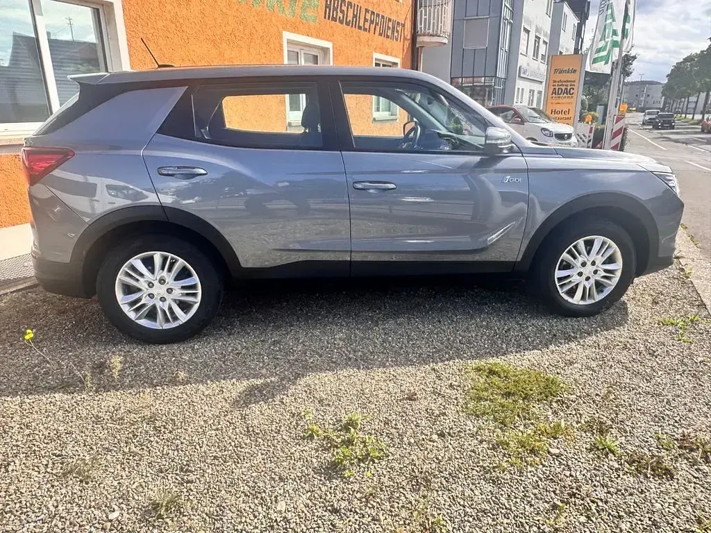 Gebraucht SsangYong Korando 163 PS (119 kW) 2020 Grau SUV