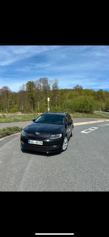 Schwarz Gebraucht 2017 Skoda Octavia Kombi | 12.200 € (Fairer Preis) - Bild 1/4