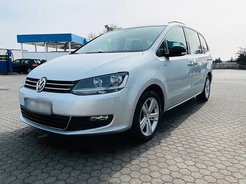Gebraucht VW Sharan 150 PS (110 kW) 2012 Silber Van / Kleinbus