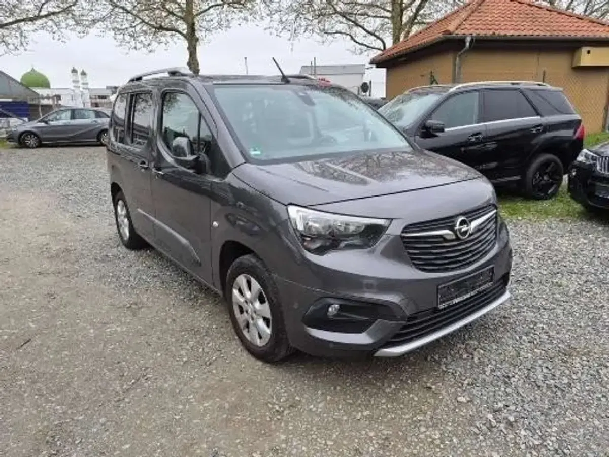 Gebraucht Opel Combo Life Edition 131 PS (96 kW) 2019 Grau Kombi