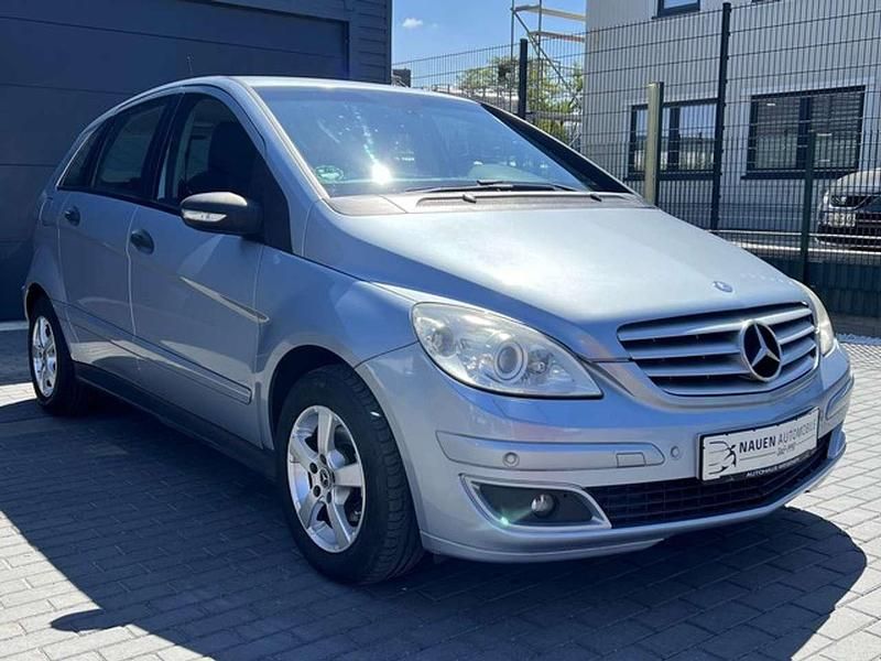 Gebraucht Mercedes B170 116 PS (85 kW) 2006 Blau Van / Kleinbus