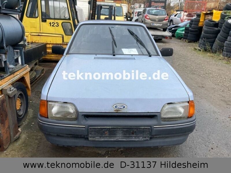 Gebraucht Ford Escort 60 PS (44 kW) 1986 Blau Kombi