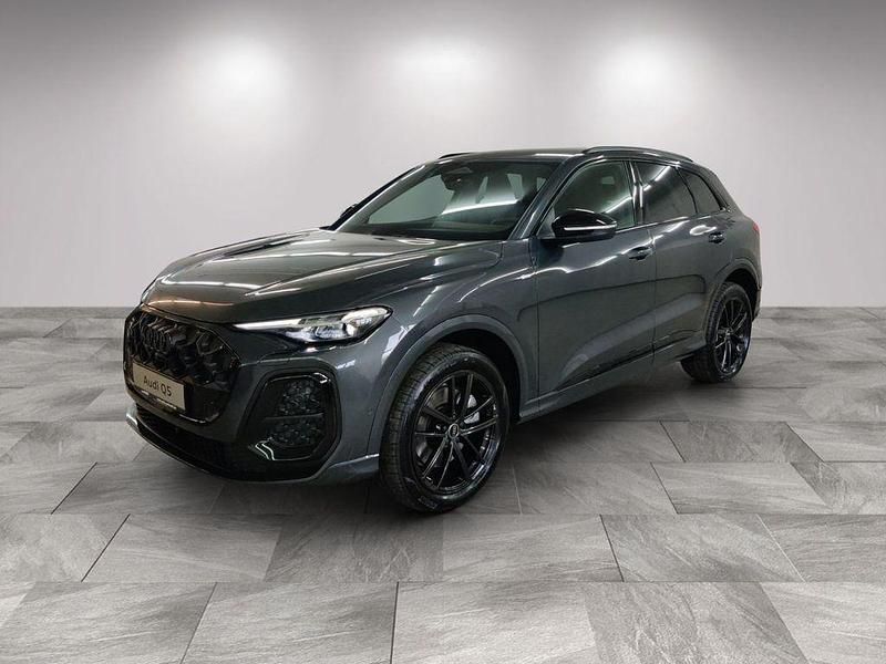 Neu Audi Q5 S-Line 204 PS (150 kW) 2025 Grau SUV