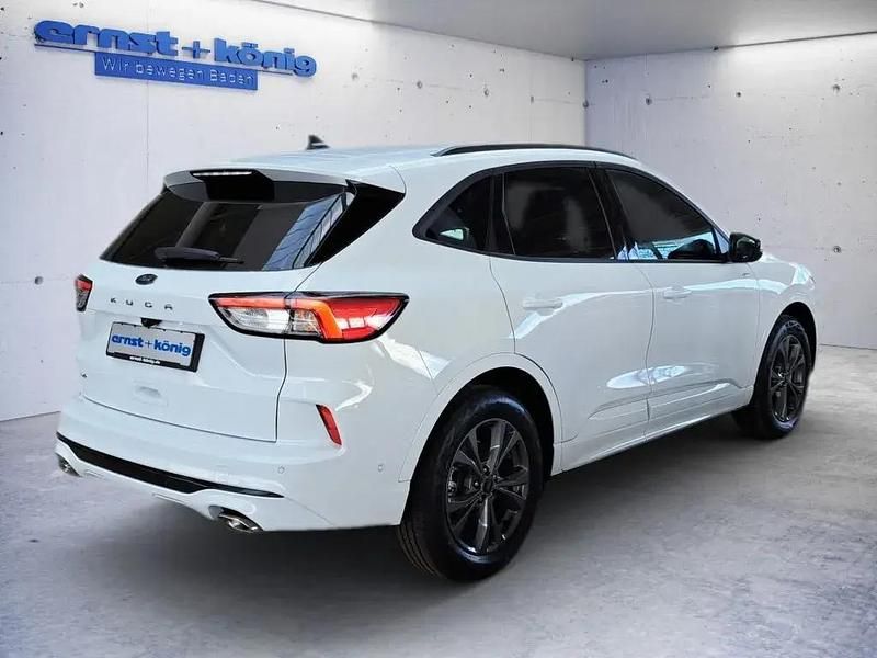 Gebraucht Ford Kuga ST-Line X 120 PS (88 kW) 2023 Frozen white SUV