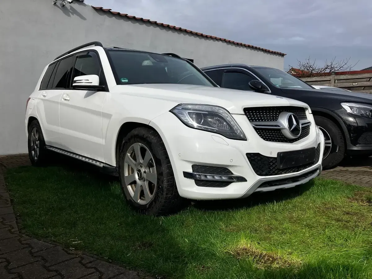 Gebraucht Mercedes GLK220 170 PS (125 kW) 2013 Weiß SUV