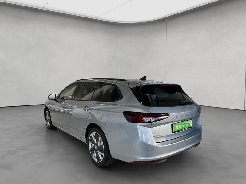 Gebraucht Skoda Superb Selection 150 PS (110 kW) 2024 Kombi