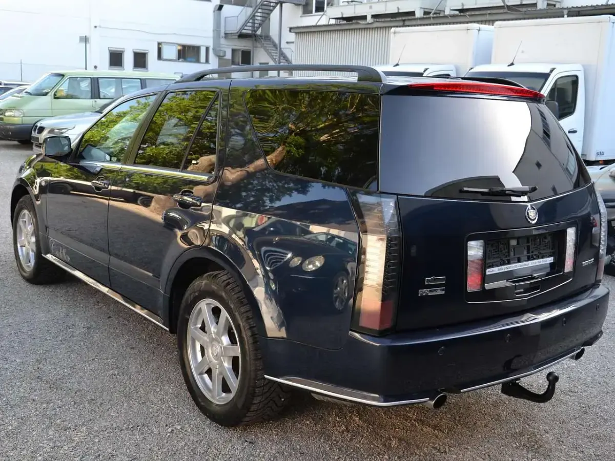 Gebraucht Cadillac SRX 325 PS (239 kW) 2011 Schwarz SUV