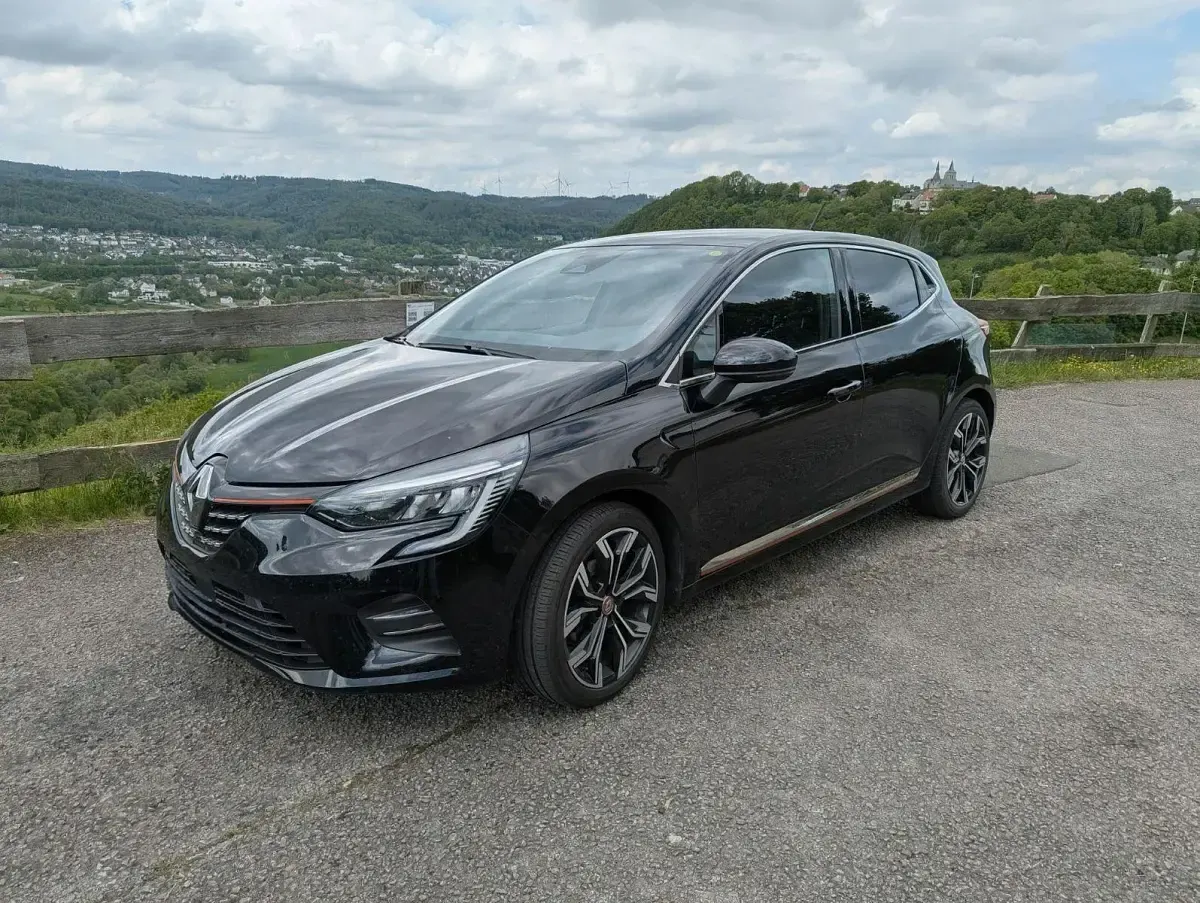 Gebraucht Renault Clio 91 PS (66 kW) 2021 Schwarz Kleinwagen