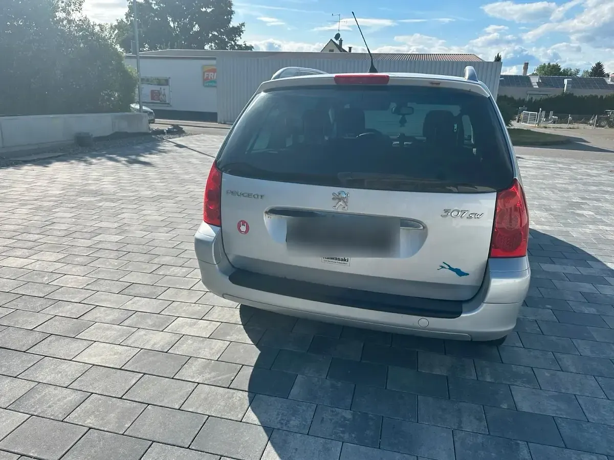 Gebraucht Peugeot 307 110 PS (80 kW) 2006 Silber Kombi