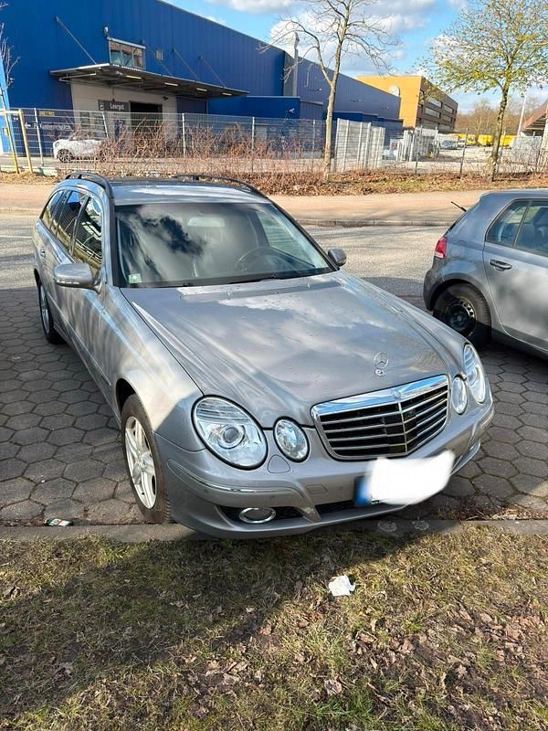 Gebraucht Mercedes E320 224 PS (164 kW) 2009 Silber Kombi