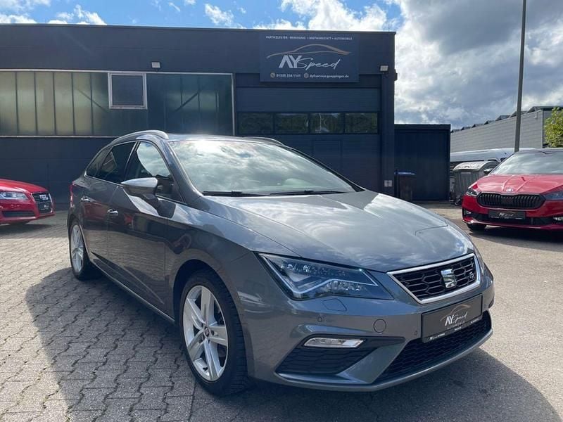 Grau Gebraucht 2018 Seat Leon ST FR Kombi | 12.499 € (Fairer Preis) - Bild 1/4