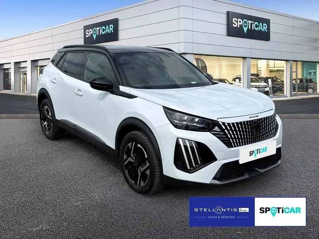 Gebraucht Peugeot 2008 GT 131 PS (96 kW) 2024 Weiß SUV