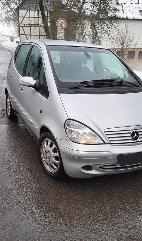 Gebraucht Mercedes A170 115 PS (84 kW) 2003 Silber Kleinwagen