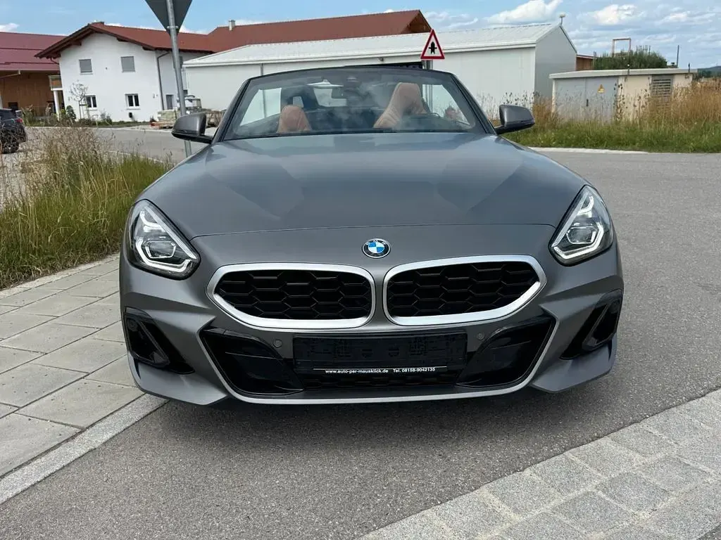 Neu BMW Z4 Performance 197 PS (144 kW) 2026 P0c37 bmw individual frozen gr Cabrio