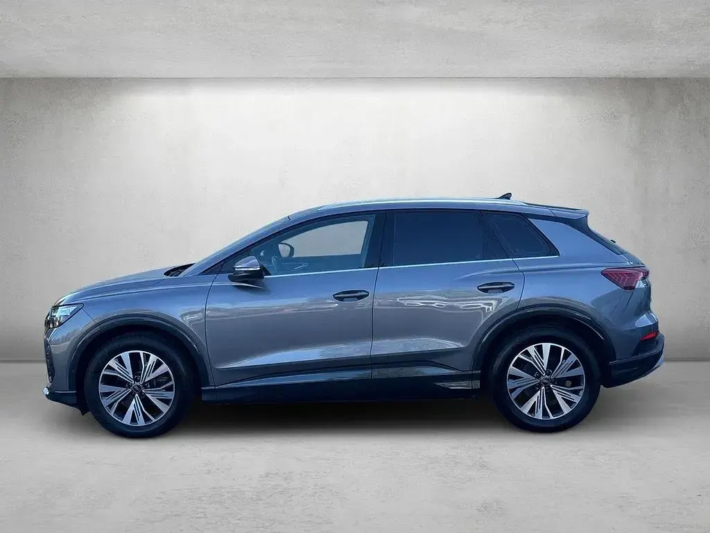 Gebraucht Audi Q4 e-tron Sport 125 kW (170 PS) 2023 Grau SUV
