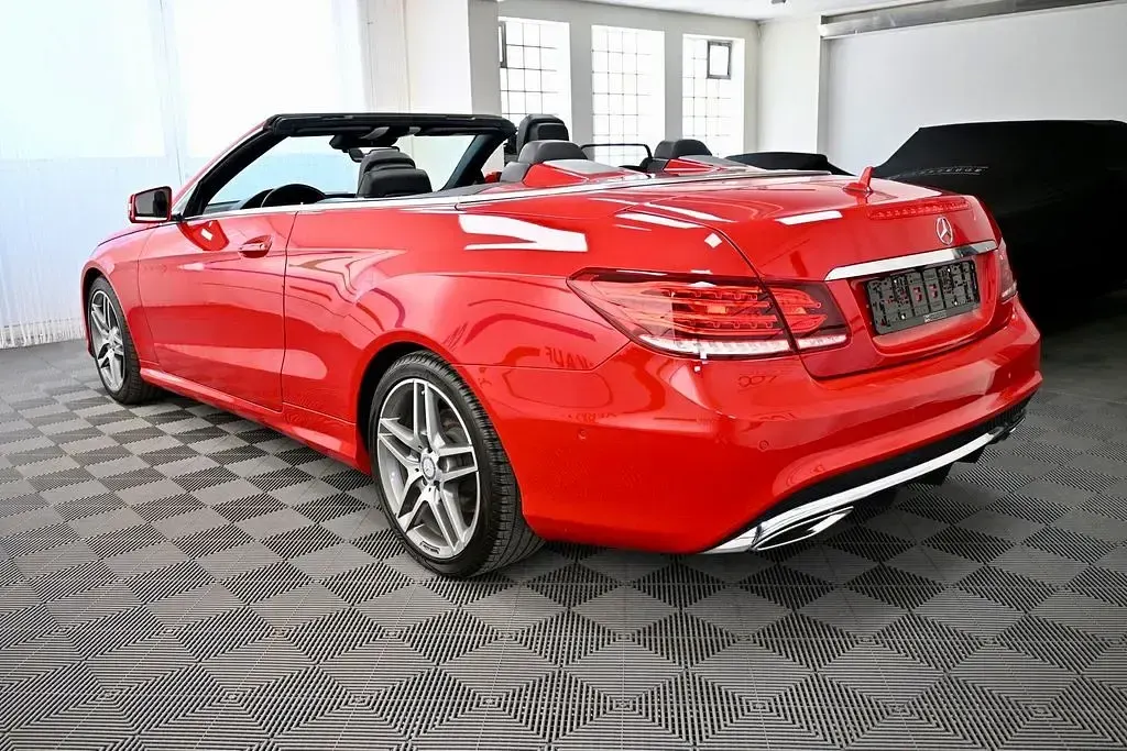 Używany Mercedes E250 AMG 211 KM (155 kW) 2016 Czerwony Kabriolet