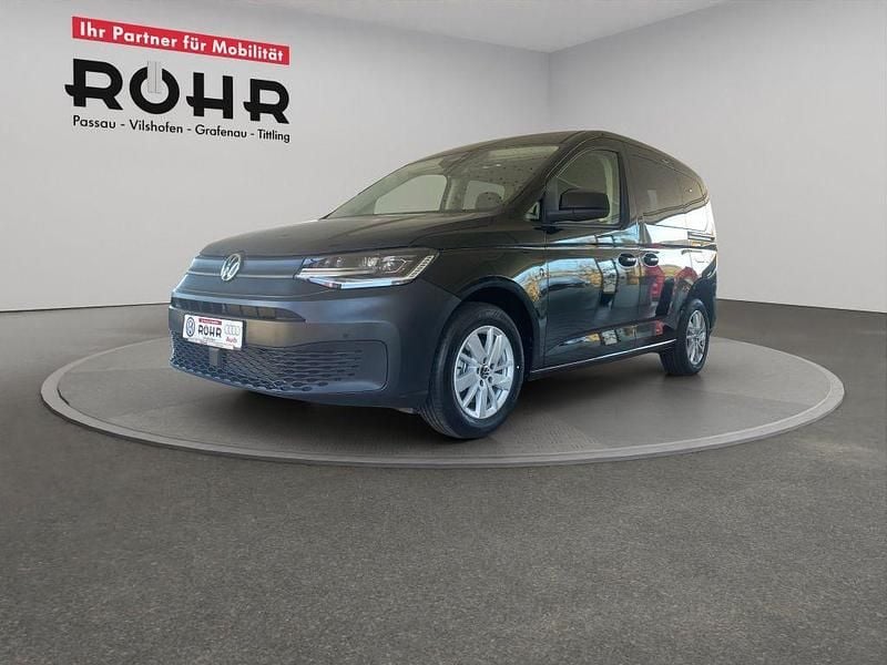 Gebraucht VW Caddy Basis 116 PS (85 kW) 2025 Deepblackperleffekt Van / Kleinbus