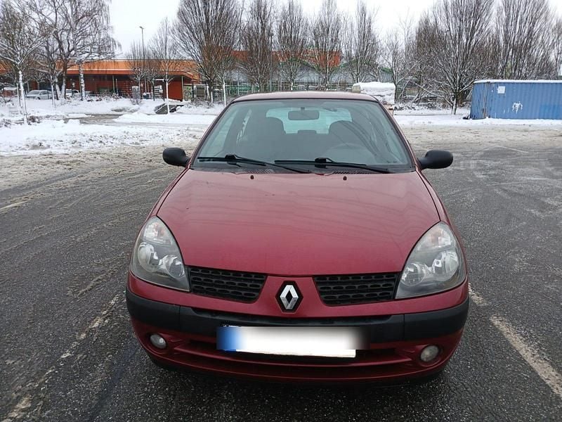 Rot Gebraucht 2003 Renault Clio Coupé | 1.950 € (Fairer Preis) - Bild 1/4