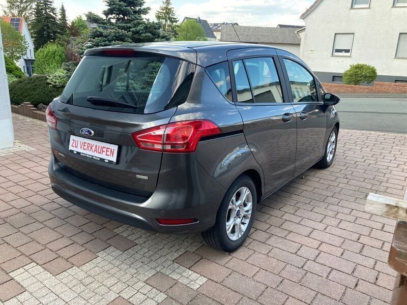Gebraucht Ford B-MAX 110 PS (80 kW) 2016 Braun Van / Kleinbus