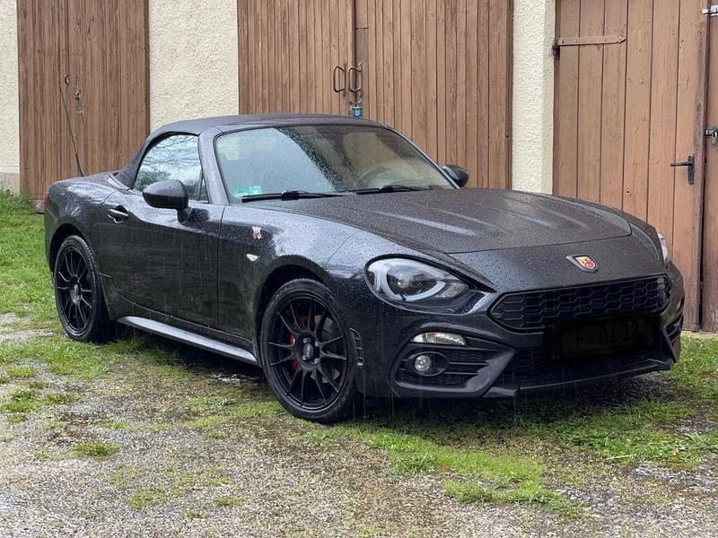 Usata Abarth 124 Spider 170 CV (125 kW) 2017 Nero Cabrio