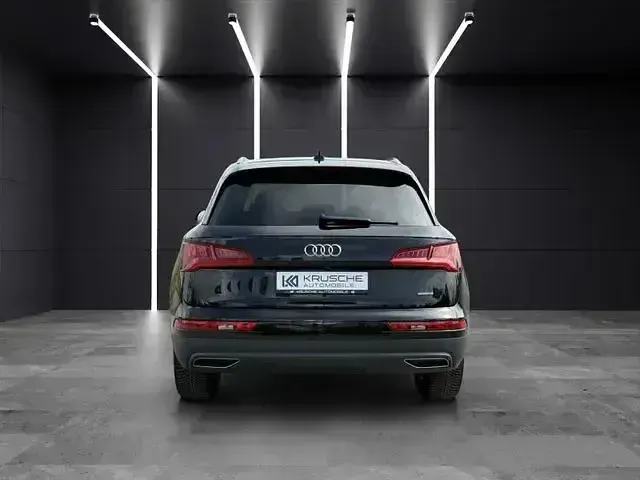 Gebraucht Audi Q5 Comfort 190 PS (139 kW) 2019 Schwarz SUV
