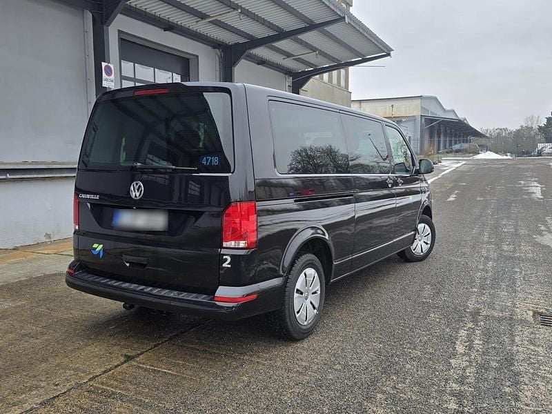 Gebraucht VW T6.1 150 PS (110 kW) 2021 Schwarz Van