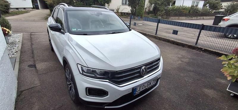 Weiß Gebraucht 2019 VW T-Roc Sport SUV | 24.800 € (Fairer Preis) - Bild 1/4